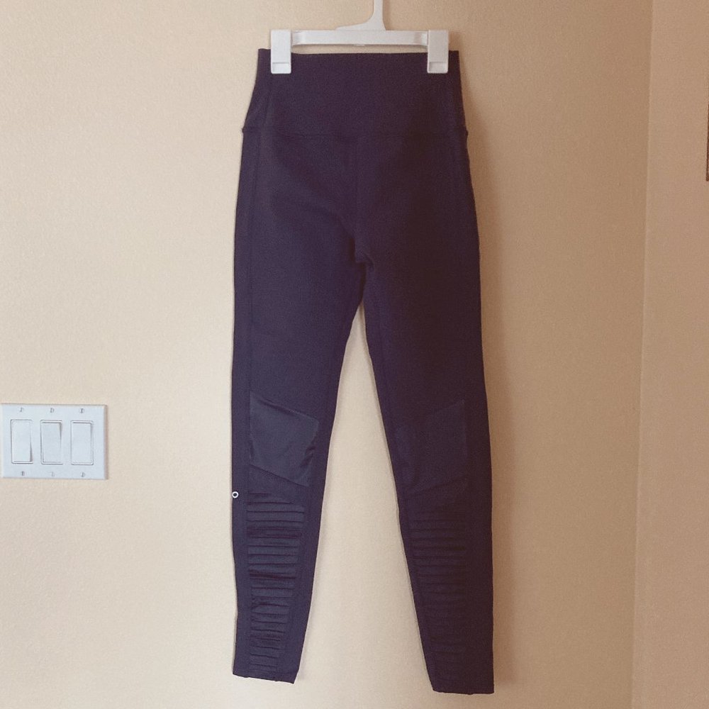 Alo Leggings Small